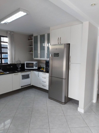 Imagem Sobrado com 3 Quartos à Venda, 366 m² em Guabirotuba - Curitiba Imagem Sobrado com 3 Quartos à Venda, 366 m² em Guabirotuba - Curitiba