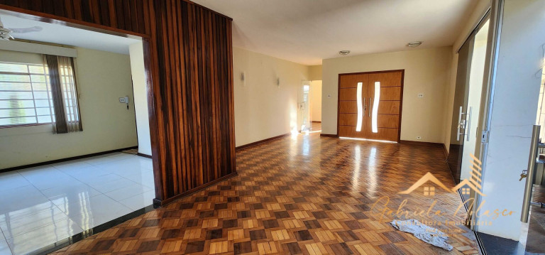 Imagem Casa com 4 Quartos à Venda, 276 m² em Centro - Mogi Mirim Imagem Casa com 4 Quartos à Venda, 276 m² em Centro - Mogi Mirim