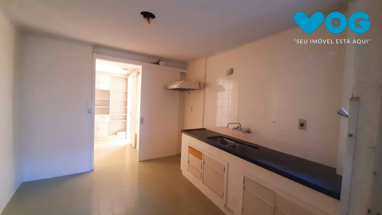 Imagem Imóvel com 4 Quartos à Venda, 179 m² em Moinhos De Vento - Porto Alegre