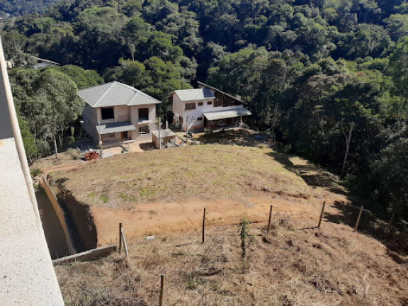 Imagem Terreno à Venda, 787 m² em Vargem Grande - Teresópolis Imagem Terreno à Venda, 787 m² em Vargem Grande - Teresópolis