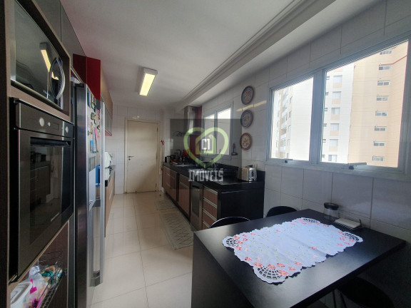 Imagem Apartamento com 3 Quartos à Venda, 147 m² em água Branca - São Paulo