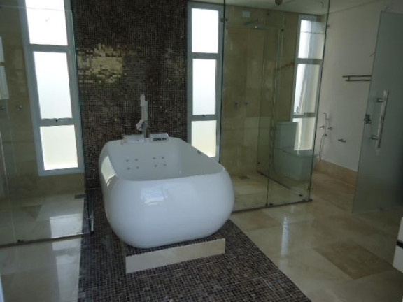 Imagem Casa à Venda,  em Tambore 03 - Alphaville