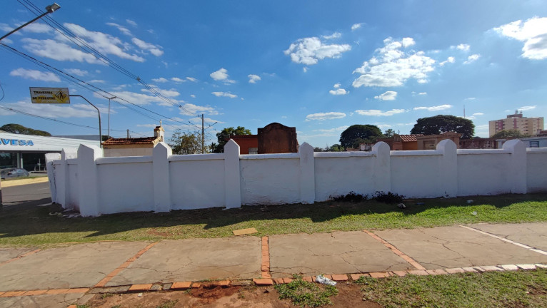 Imagem Terreno à Venda, 396 m² em Centro - Campo Grande Imagem Terreno à Venda, 396 m² em Centro - Campo Grande