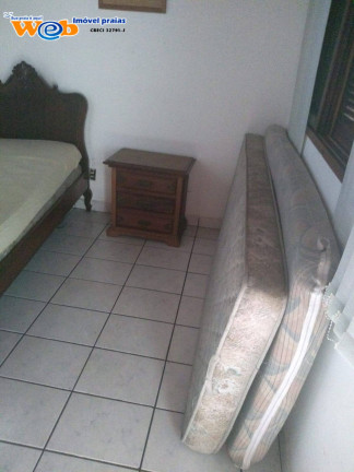Imagem Casa com 4 Quartos para Temporada,  em Aviação - Praia Grande