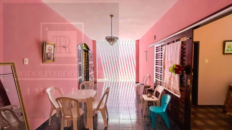 Imagem Casa com 7 Quartos à Venda, 300 m² em Aldeota - Fortaleza Imagem Casa com 7 Quartos à Venda, 300 m² em Aldeota - Fortaleza