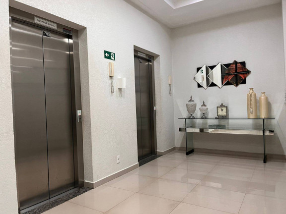 Apartamento com 3 Quartos à Venda, 106 m² em Cascavel