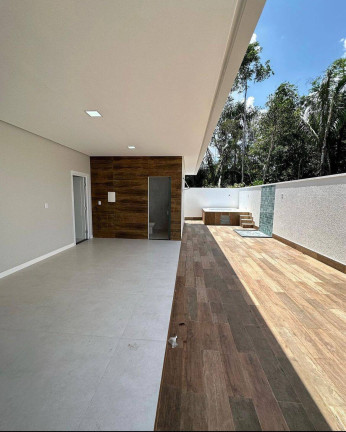 Imagem Casa com 4 Quartos à Venda, 260 m² em Ponta Negra - Manaus Imagem Casa com 4 Quartos à Venda, 260 m² em Ponta Negra - Manaus