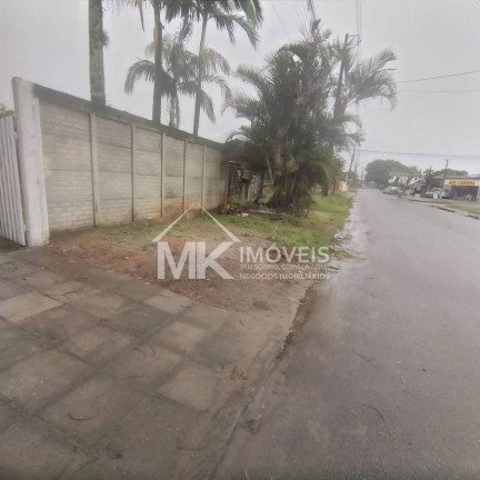Imagem Casa à Venda, em Guaratuba Imagem Casa à Venda, em Guaratuba