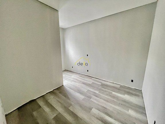 Imagem Casa com 3 Quartos à Venda, 105 m² em Iririú - Joinville Imagem Casa com 3 Quartos à Venda, 105 m² em Iririú - Joinville