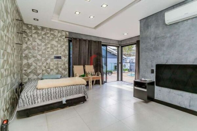 Imagem Casa com 3 Quartos à Venda, 178 m² em Jardim Itu Sabará - Porto Alegre Imagem Casa com 3 Quartos à Venda, 178 m² em Jardim Itu Sabará - Porto Alegre