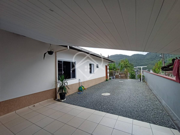 Imagem Casa com 3 Quartos à Venda, 200 m² Imagem Casa com 3 Quartos à Venda, 200 m²