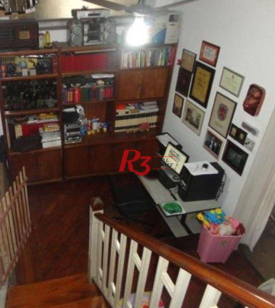 Imagem Casa com 4 Quartos à Venda, 400 m² em Vila Belmiro - Santos Imagem Casa com 4 Quartos à Venda, 400 m² em Vila Belmiro - Santos