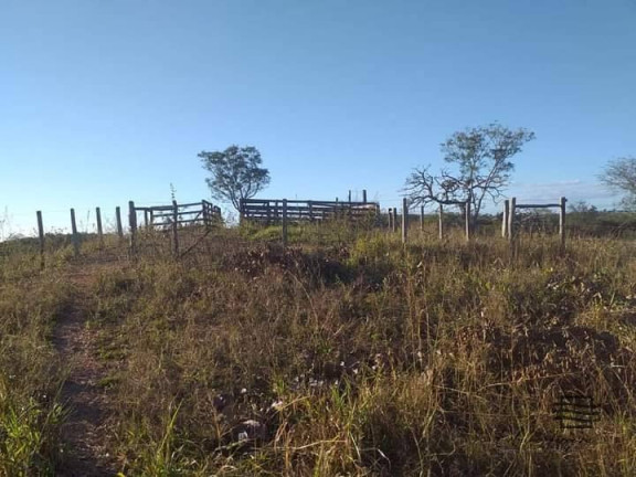 Imagem Fazenda à Venda, 550 m² em área Rural - Buenópolis Imagem Fazenda à Venda, 550 m² em área Rural - Buenópolis