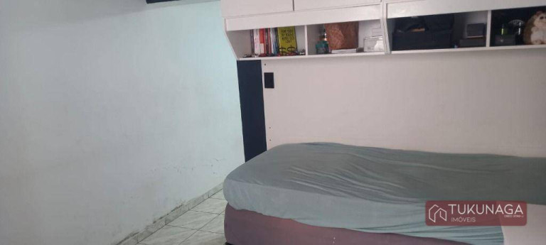 Imagem Casa com 5 Quartos à Venda, 162 m² em Jardim Vila Galvão - Guarulhos Imagem Casa com 5 Quartos à Venda, 162 m² em Jardim Vila Galvão - Guarulhos