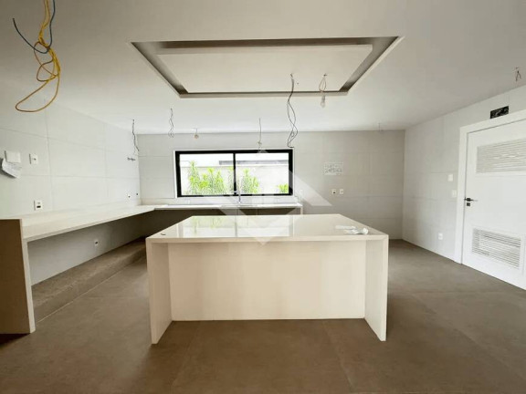 Imagem Casa com 5 Quartos à Venda, 600 m² em Barra Da Tijuca - Rio De Janeiro Imagem Casa com 5 Quartos à Venda, 600 m² em Barra Da Tijuca - Rio De Janeiro