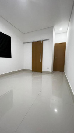Imagem Casa com 3 Quartos à Venda, 115 m² em Caiçara - Praia Grande Imagem Casa com 3 Quartos à Venda, 115 m² em Caiçara - Praia Grande