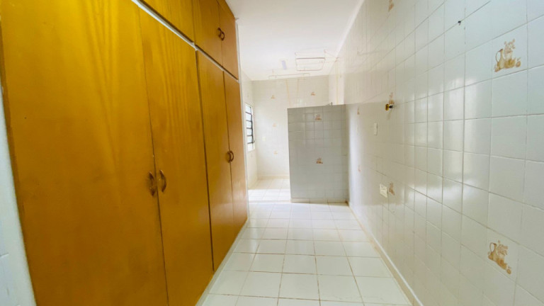 Imagem Casa com 4 Quartos à Venda, 162 m² em Jardim São José - Ribeirão Preto Imagem Casa com 4 Quartos à Venda, 162 m² em Jardim São José - Ribeirão Preto