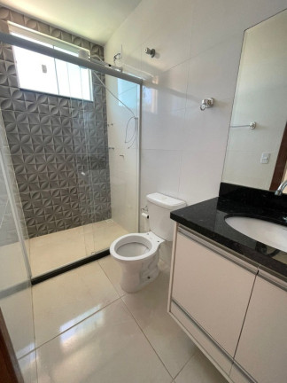 Imagem Casa com 3 Quartos para Alugar ou Temporada, 120 m² em Portal De Jacaraípe - Serra