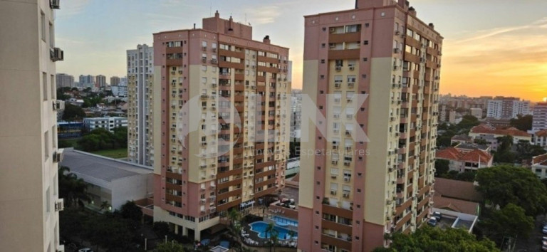 Imagem Apartamento com 3 Quartos à Venda, 65 m² em Vila Ipiranga - Porto Alegre Imagem Apartamento com 3 Quartos à Venda, 65 m² em Vila Ipiranga - Porto Alegre