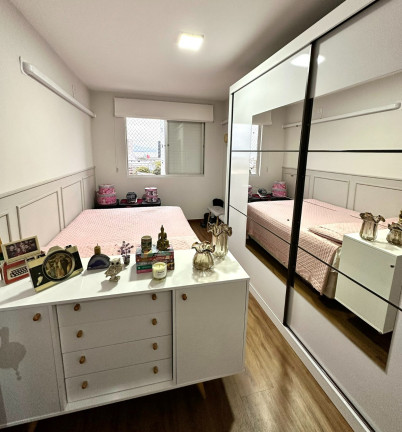 Imagem Apartamento com 2 Quartos à Venda, 76 m² em Centro - Florianópolis