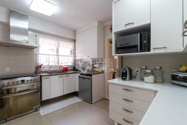Imagem Apartamento com 3 Quartos à Venda, 195 m² em Moema - São Paulo