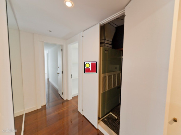 Imagem Apartamento com 4 Quartos à Venda, 319 m² em Lagoa - Rio De Janeiro Imagem Apartamento com 4 Quartos à Venda, 319 m² em Lagoa - Rio De Janeiro