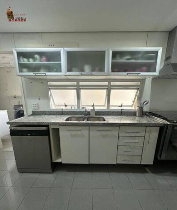Imagem Apartamento com 4 Quartos à Venda, 137 m² em Moema - São Paulo