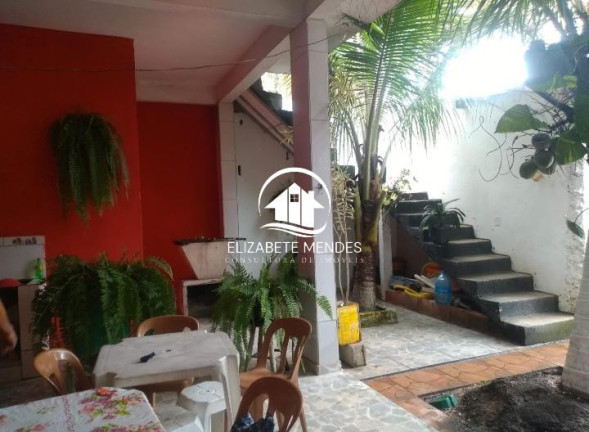 Imagem Casa com 3 Quartos à Venda, 200 m² em Caraguatatuba - Caraguatatuba