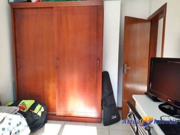 Imagem Imóvel com 2 Quartos à Venda, 56 m² em Pimenteiras - Teresópolis Imagem Imóvel com 2 Quartos à Venda, 56 m² em Pimenteiras - Teresópolis