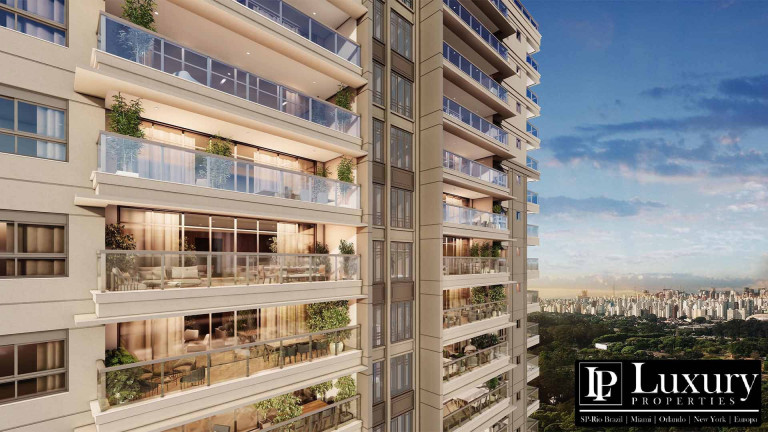 Apartamento com 3 Quartos à Venda,  em Moema - São Paulo
