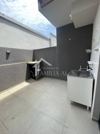 Imagem Casa com 2 Quartos à Venda, 64 m² em Jardim Iririú - Joinville Imagem Casa com 2 Quartos à Venda, 64 m² em Jardim Iririú - Joinville