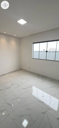 Imagem Casa com 3 Quartos para Alugar ou Temporada, 124 m² em Cajupiranga - Parnamirim Imagem Casa com 3 Quartos para Alugar ou Temporada, 124 m² em Cajupiranga - Parnamirim