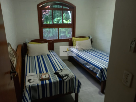Imagem Casa com 5 Quartos à Venda, 250 m² em Barequeçaba - São Sebastião Imagem Casa com 5 Quartos à Venda, 250 m² em Barequeçaba - São Sebastião