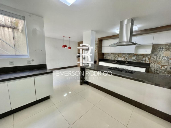 Imagem Casa com 3 Quartos à Venda, 267 m² em Capim Macio - Natal Imagem Casa com 3 Quartos à Venda, 267 m² em Capim Macio - Natal