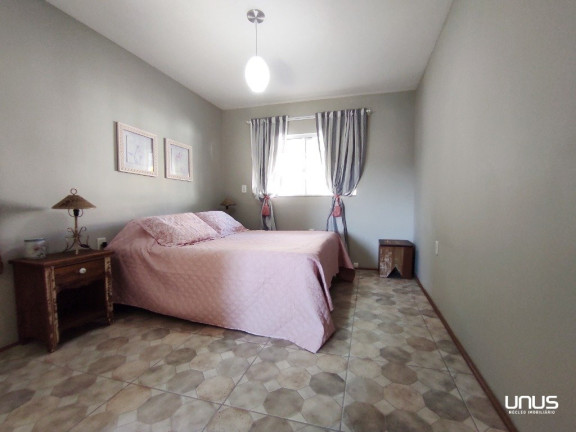 Imagem Casa com 3 Quartos à Venda, 340 m² em Jardim Atlântico - Florianópolis