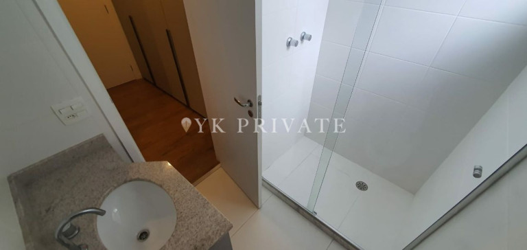 Imagem Apartamento com 3 Quartos à Venda, 134 m² em Vila Anastácio - São Paulo