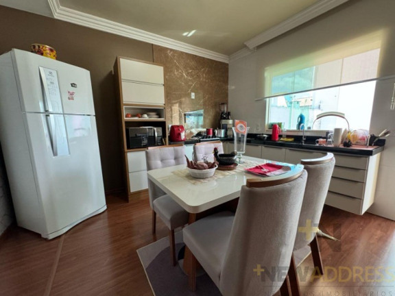 Imagem Casa com 5 Quartos à Venda, 220 m² em Vera Cruz - Cariacica Imagem Casa com 5 Quartos à Venda, 220 m² em Vera Cruz - Cariacica