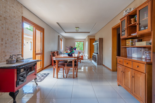 Imagem Casa com 4 Quartos à Venda, 164 m² em Centro - Gramado Imagem Casa com 4 Quartos à Venda, 164 m² em Centro - Gramado