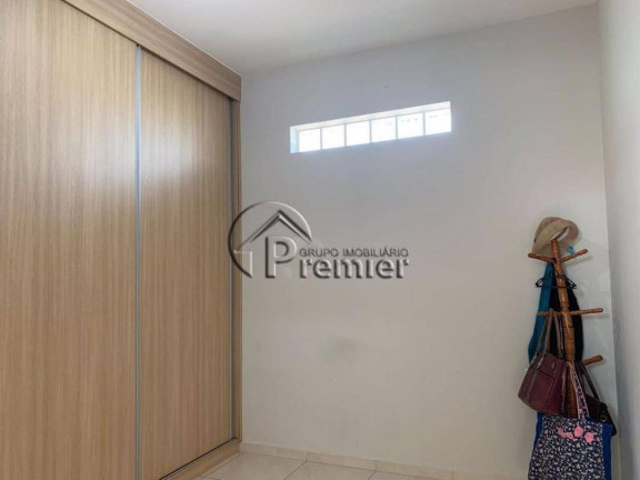 Imagem Casa com 3 Quartos à Venda, 220 m² em Vila Residencial Green Park - Indaiatuba Imagem Casa com 3 Quartos à Venda, 220 m² em Vila Residencial Green Park - Indaiatuba