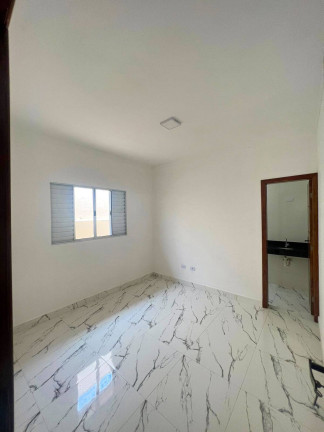Imagem Casa com 3 Quartos à Venda, 250 m² em Vila Atlântica - Mongaguá Imagem Casa com 3 Quartos à Venda, 250 m² em Vila Atlântica - Mongaguá
