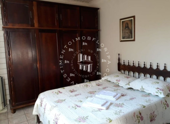 Imagem Sobrado com 3 Quartos à Venda, 398 m² em Canasvieiras - Florianópolis Imagem Sobrado com 3 Quartos à Venda, 398 m² em Canasvieiras - Florianópolis