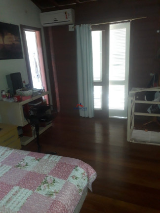 Imagem Casa com 5 Quartos à Venda, 229 m² em Ingleses Do Rio Vermelho - Florianópolis Imagem Casa com 5 Quartos à Venda, 229 m² em Ingleses Do Rio Vermelho - Florianópolis