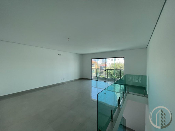 Imagem Casa com 4 Quartos à Venda, 247 m² em Aparecida - Santos