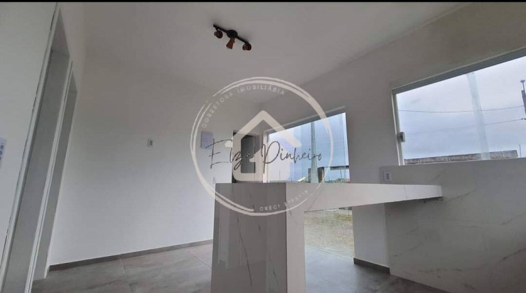Imagem Casa com 2 Quartos à Venda, 250 m² em Balneário Monte Carlo - Ilha Comprida Imagem Casa com 2 Quartos à Venda, 250 m² em Balneário Monte Carlo - Ilha Comprida