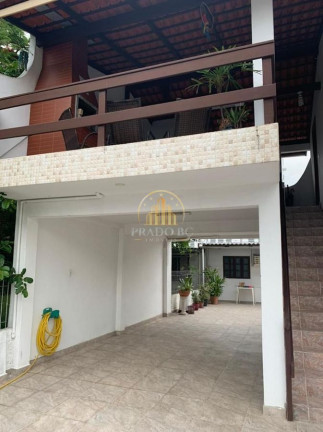 Imagem Casa com 5 Quartos à Venda, 280 m² em Nações - Balneário Camboriú Imagem Casa com 5 Quartos à Venda, 280 m² em Nações - Balneário Camboriú