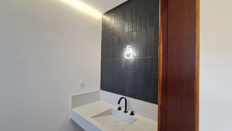 Imagem Casa com 3 Quartos à Venda, 260 m² em Recanto Dos Eucaliptos - São José Dos Campos Imagem Casa com 3 Quartos à Venda, 260 m² em Recanto Dos Eucaliptos - São José Dos Campos