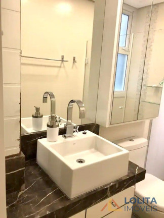 Imagem Apartamento com 2 Quartos à Venda, 57 m² em Centro - Florianopolis