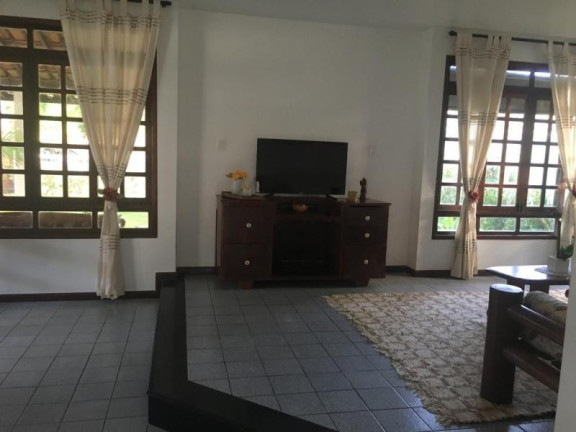 Imagem Casa com 4 Quartos à Venda, 242 m² em Centro - Camaçari Imagem Casa com 4 Quartos à Venda, 242 m² em Centro - Camaçari