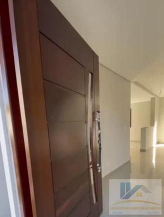 Imagem Casa com 3 Quartos à Venda, 190 m² em Bom Jesus - São José Dos Pinhais Imagem Casa com 3 Quartos à Venda, 190 m² em Bom Jesus - São José Dos Pinhais