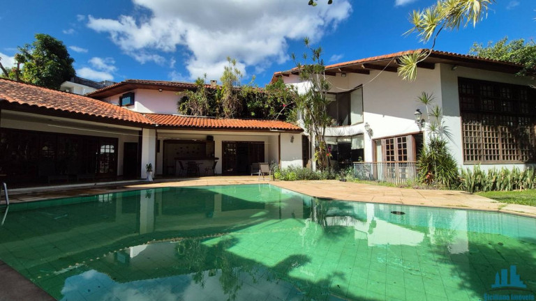 Imagem Casa com 5 Quartos à Venda, 600 m² em São Francisco - Niterói Imagem Casa com 5 Quartos à Venda, 600 m² em São Francisco - Niterói